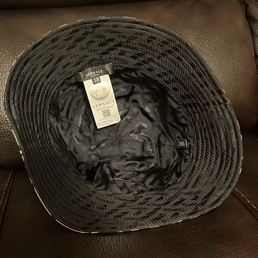 BLOWOUT SALE!!! Versace La Greca logo monogram unisex bucket hat FINAL Drop - Picture 5 of 6